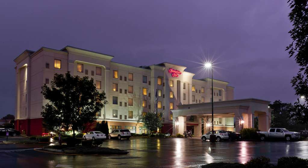 Hampton Inn South Plainfield-Piscataway Exterior photo