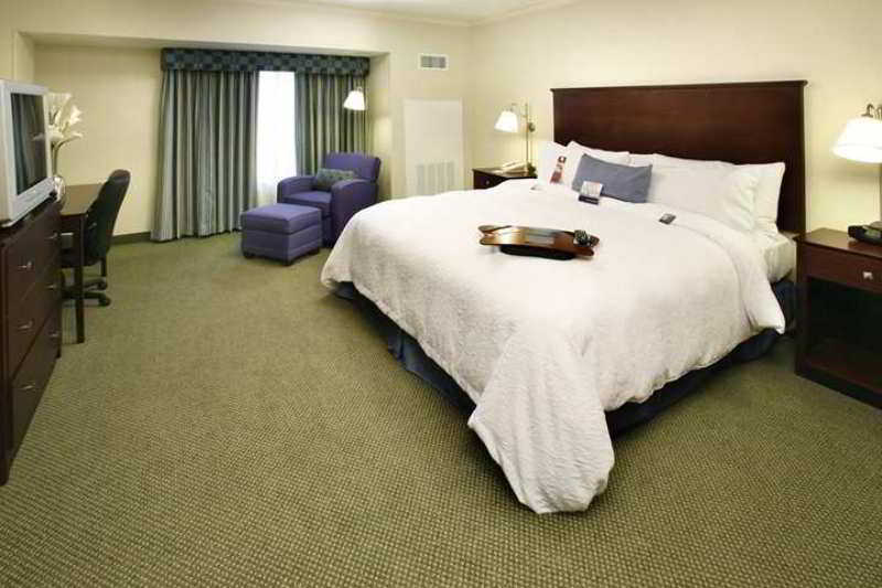 Hampton Inn South Plainfield-Piscataway Room photo